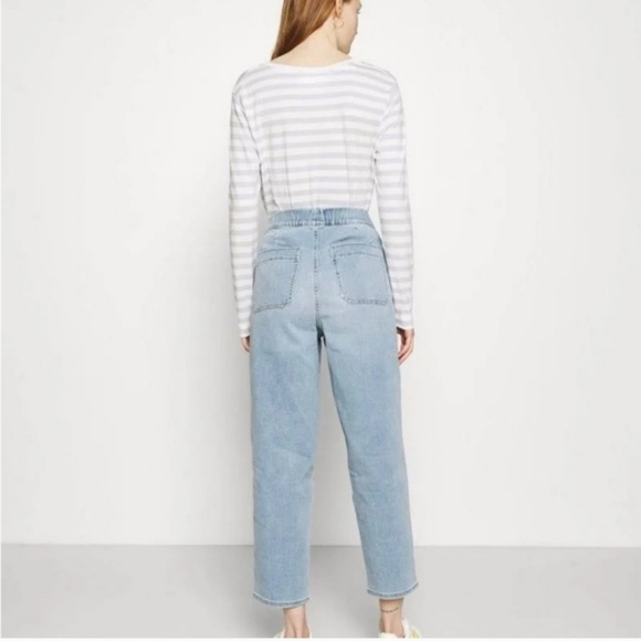 Madewell Pull On Relaxed Women’s Pockets Bellview Wash Denim Jeans Size Small - Picture 3 of 14